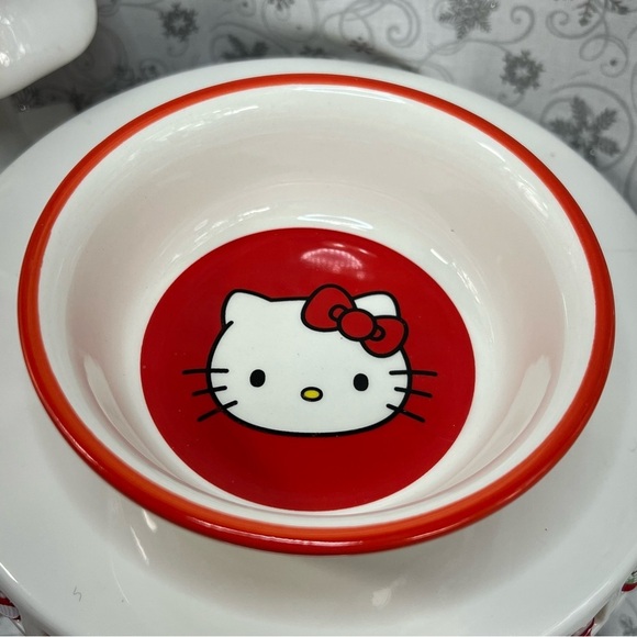 Sanrio Hello Kitty Christmas Ceramic Sweet Treats Pet Food Bowls - Set Of 2 - Picture 7 of 12